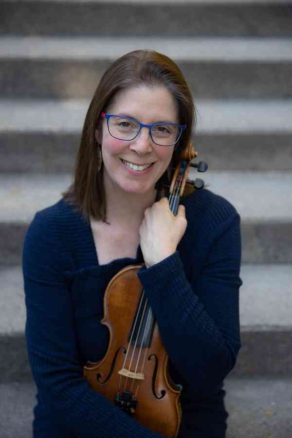 Portrait of Laura Nerenberg